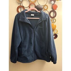 Women’s Columbia 2x plus blue fleece zip up jacket